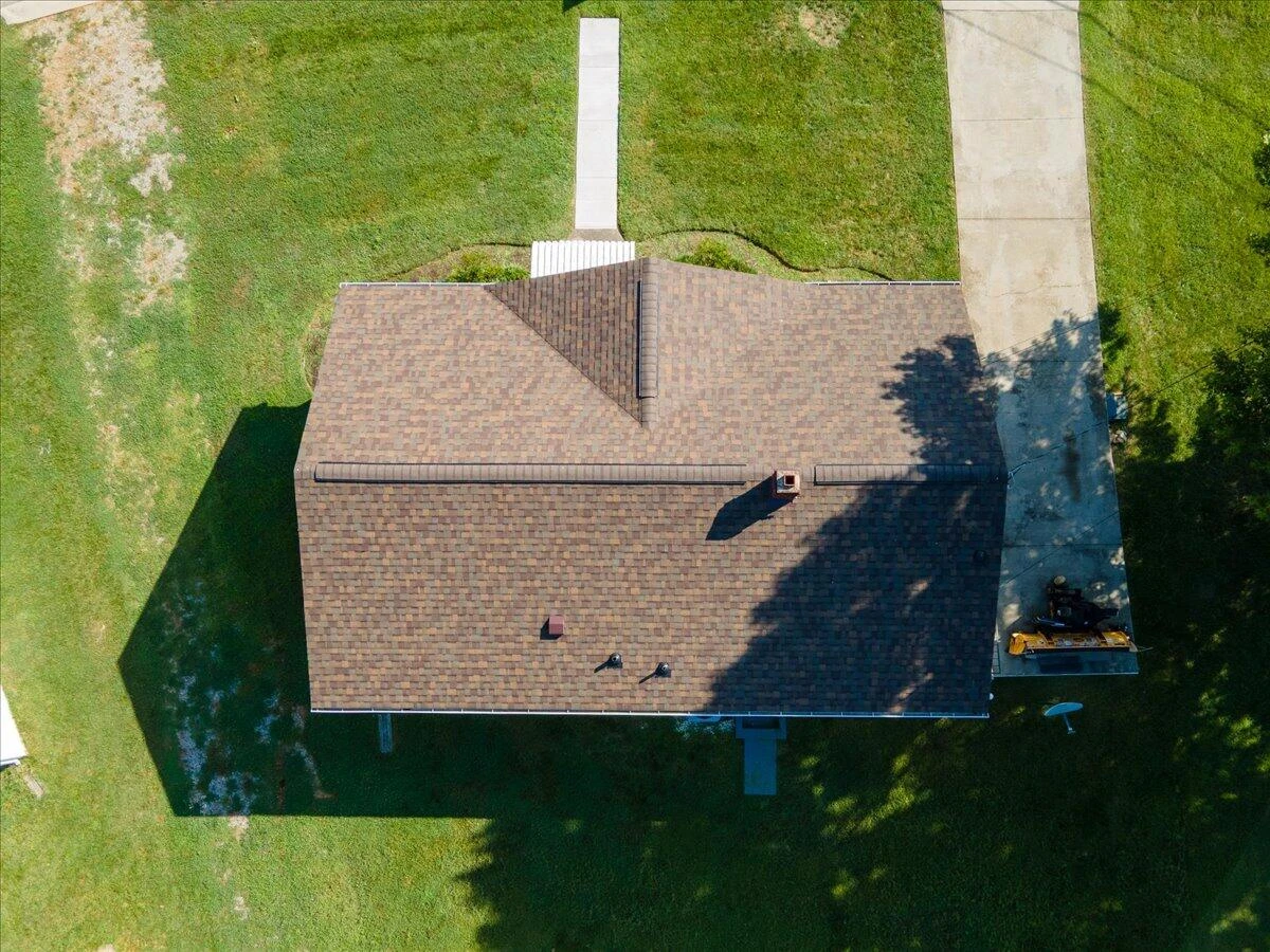 2048 Laura RD - Photo 44
