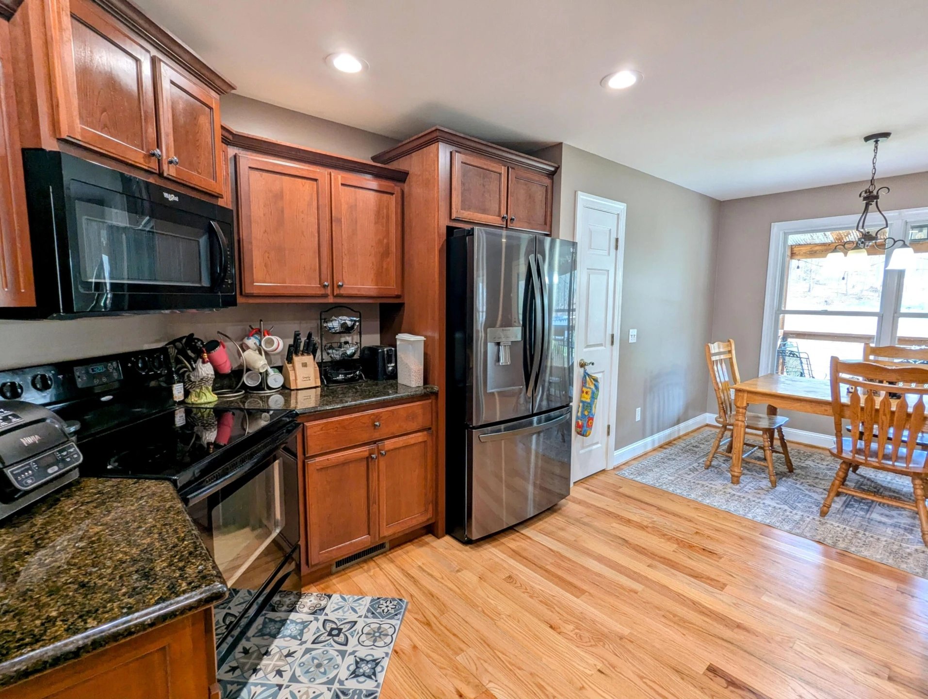 285 Dye DR - Photo 13