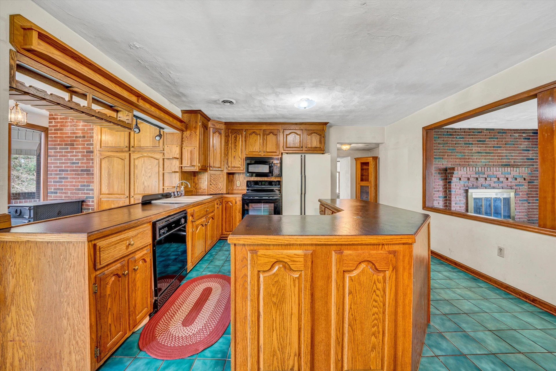 1305 FOOTHILLS RD - Photo 18