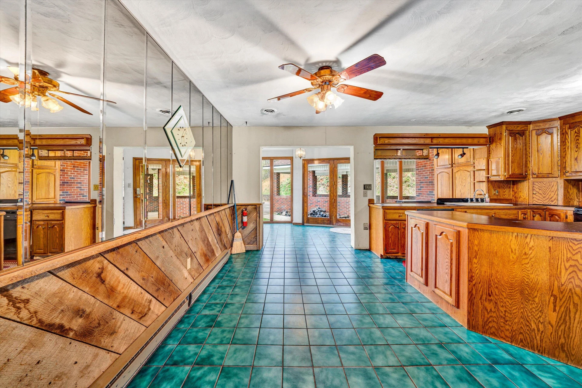 1305 FOOTHILLS RD - Photo 22