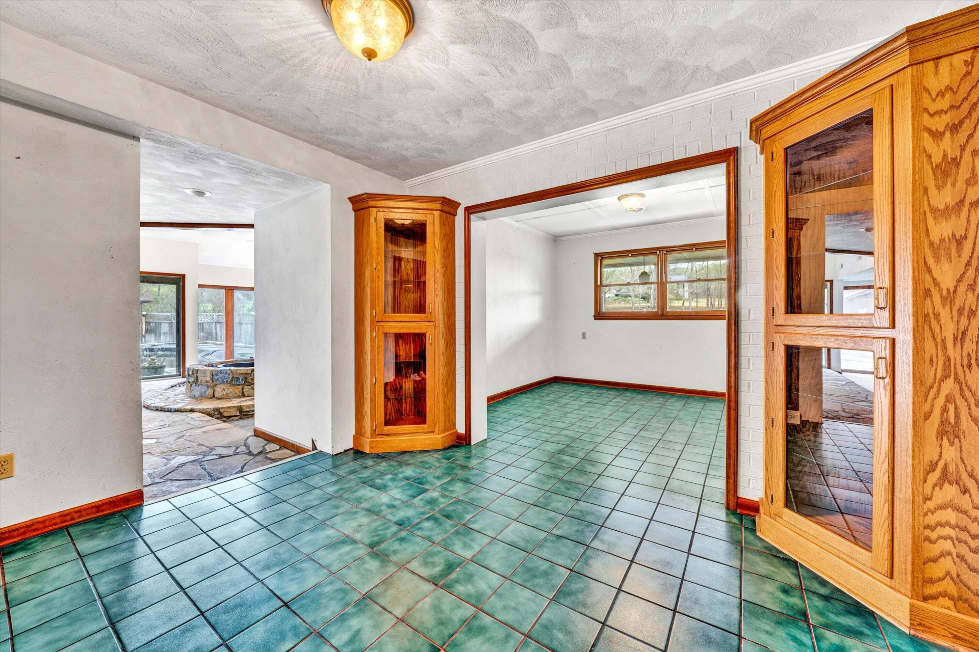 1305 FOOTHILLS RD - Photo 29