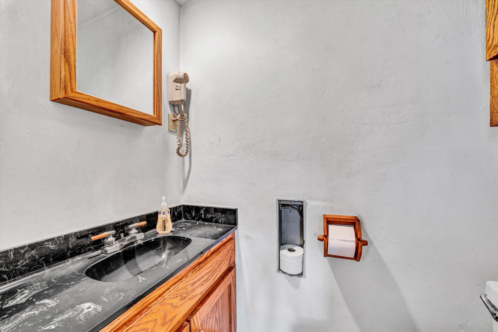 1305 FOOTHILLS RD - Photo 40