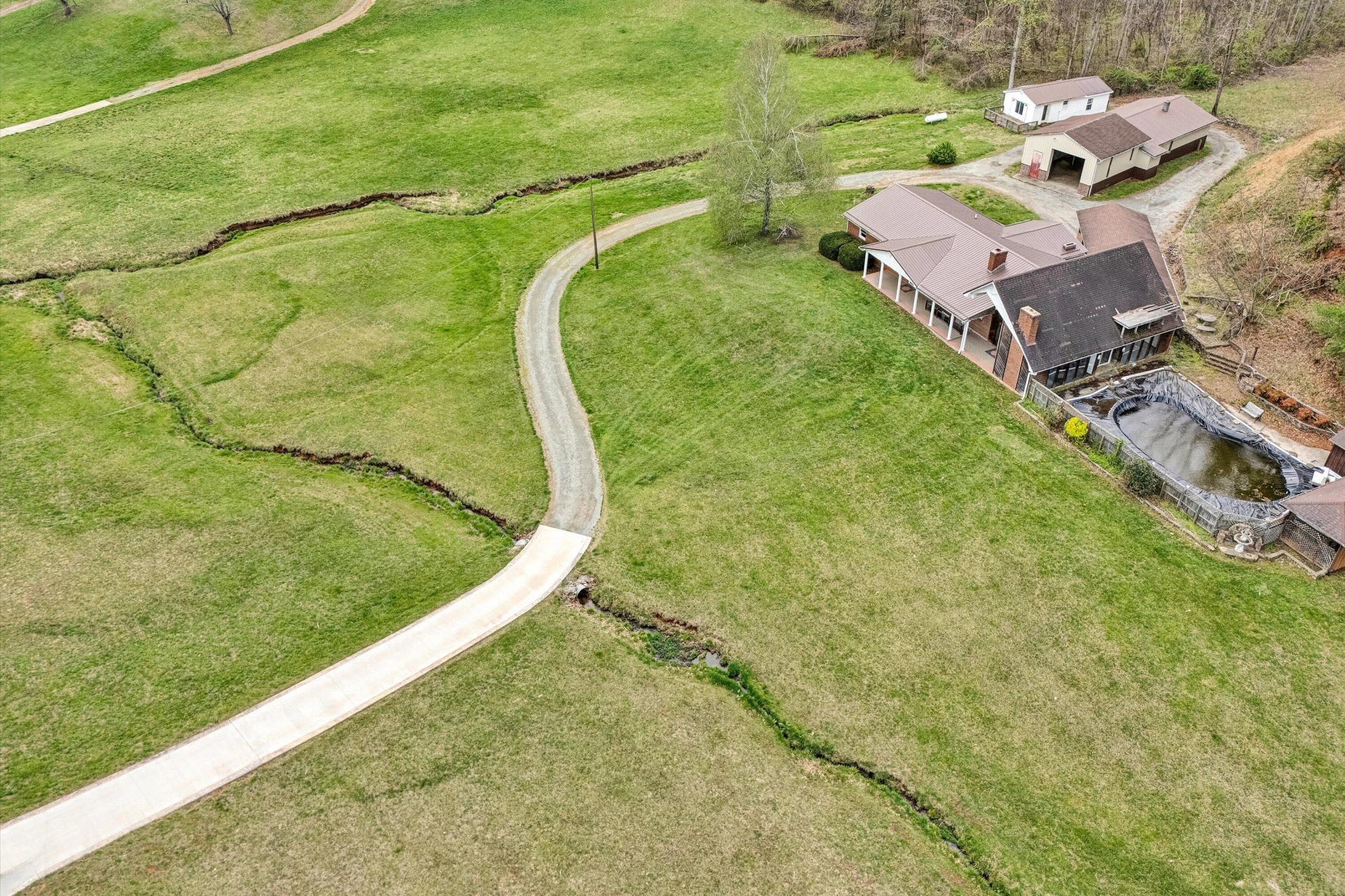 1305 FOOTHILLS RD - Photo 47