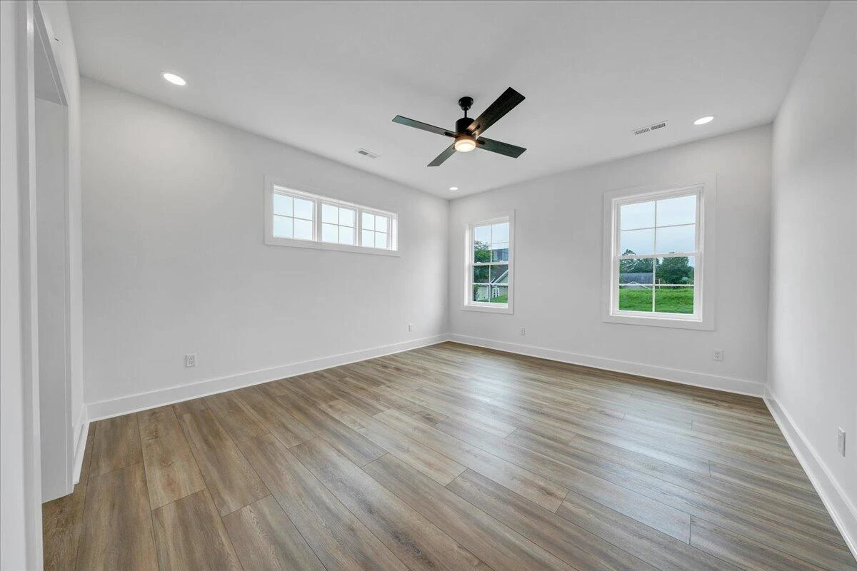 1050 Westerham CT - Photo 36