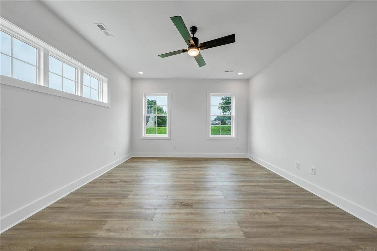 1050 Westerham CT - Photo 37