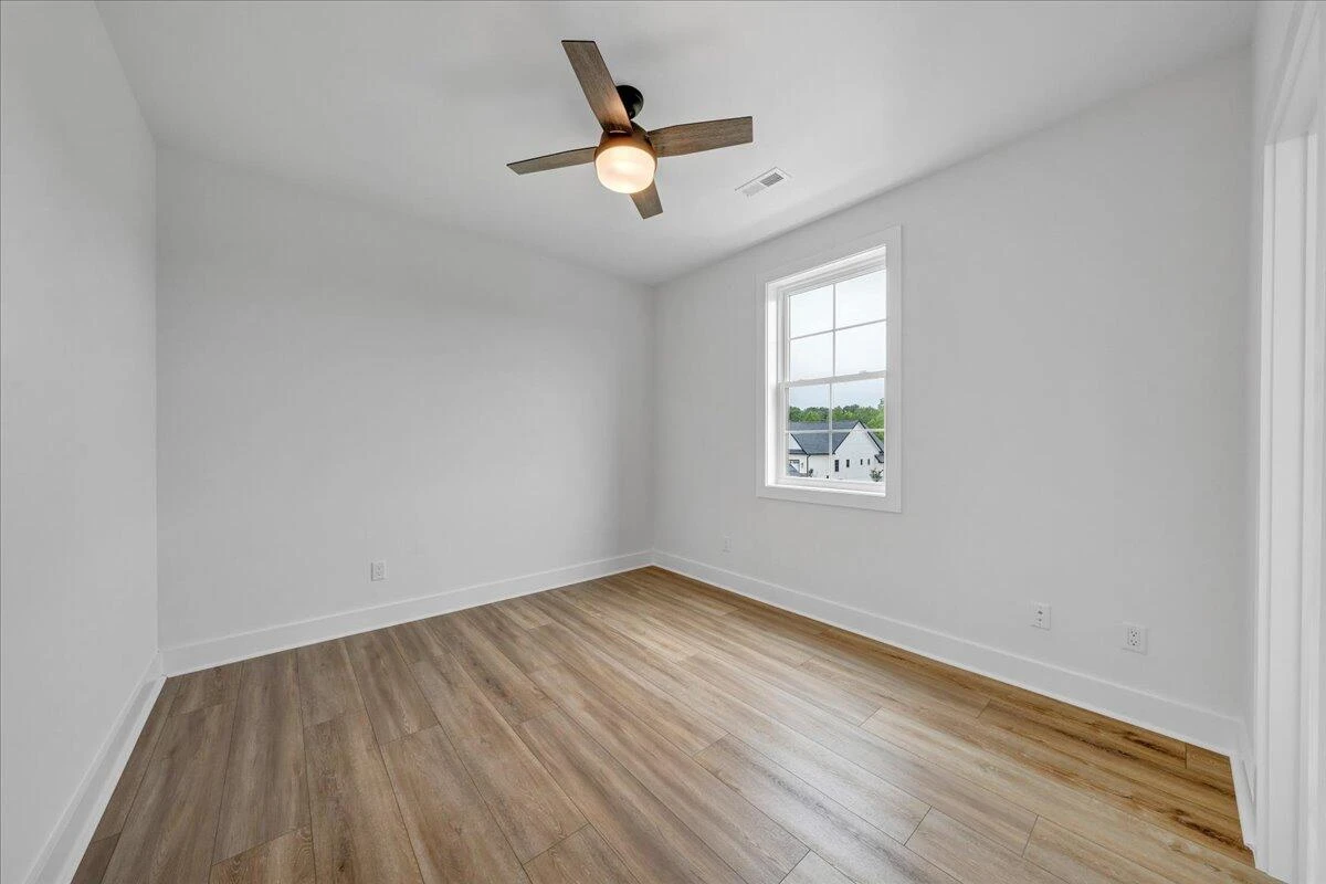 1050 Westerham CT - Photo 54