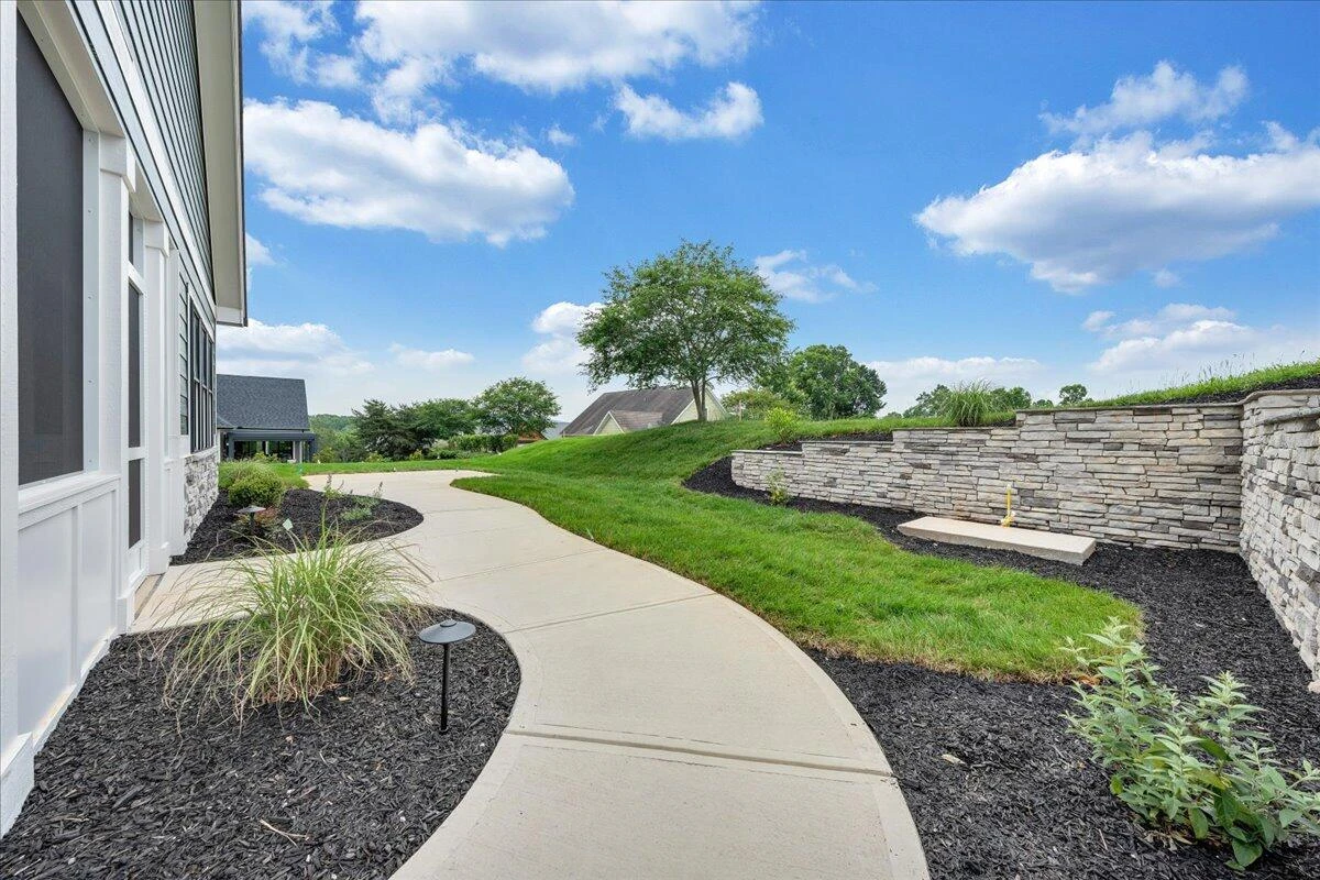 1050 Westerham CT - Photo 65
