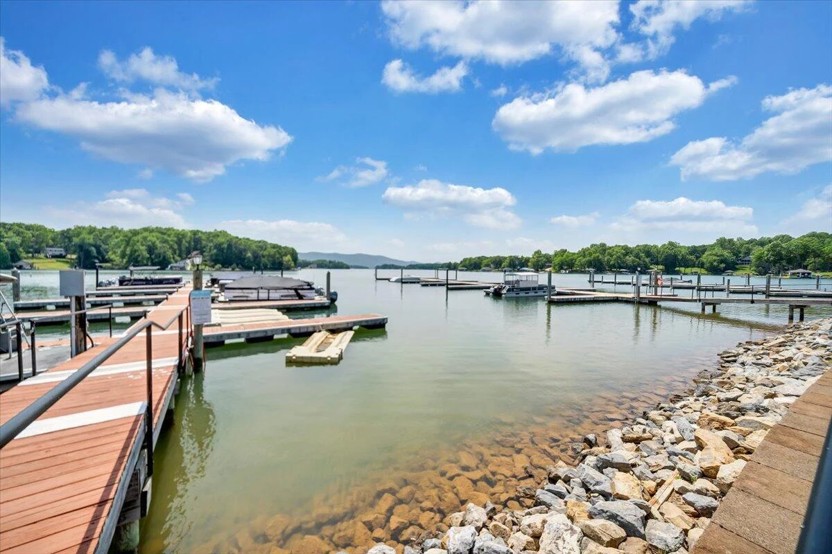 1050 Westerham CT - Photo 97