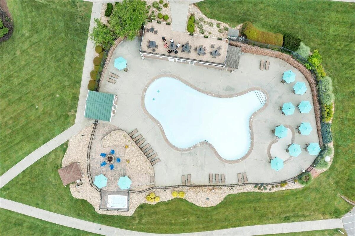 1050 Westerham CT - Photo 100