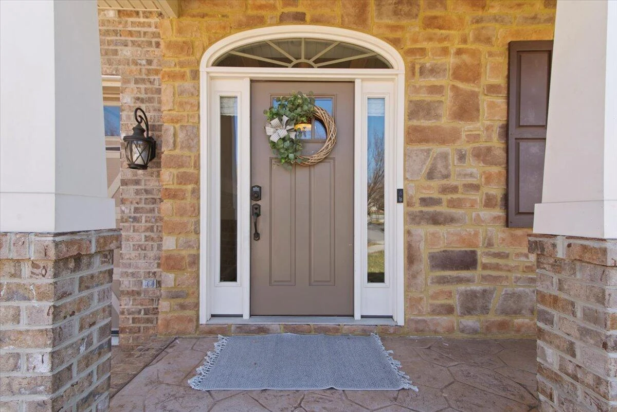 207 Creekview CT - Photo 5