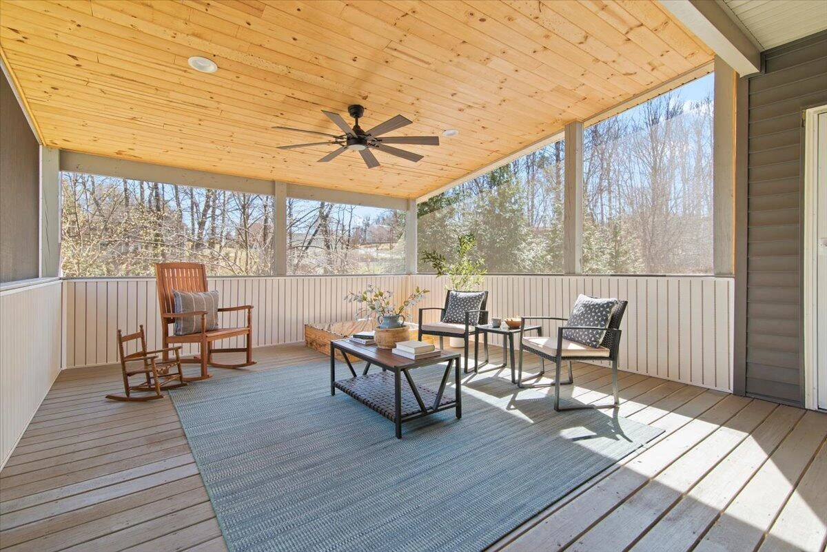 207 Creekview CT - Photo 41