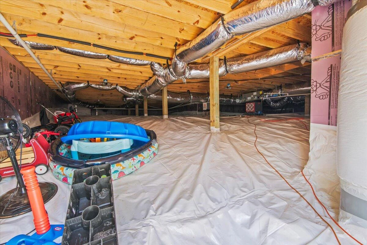 207 Creekview CT - Photo 48