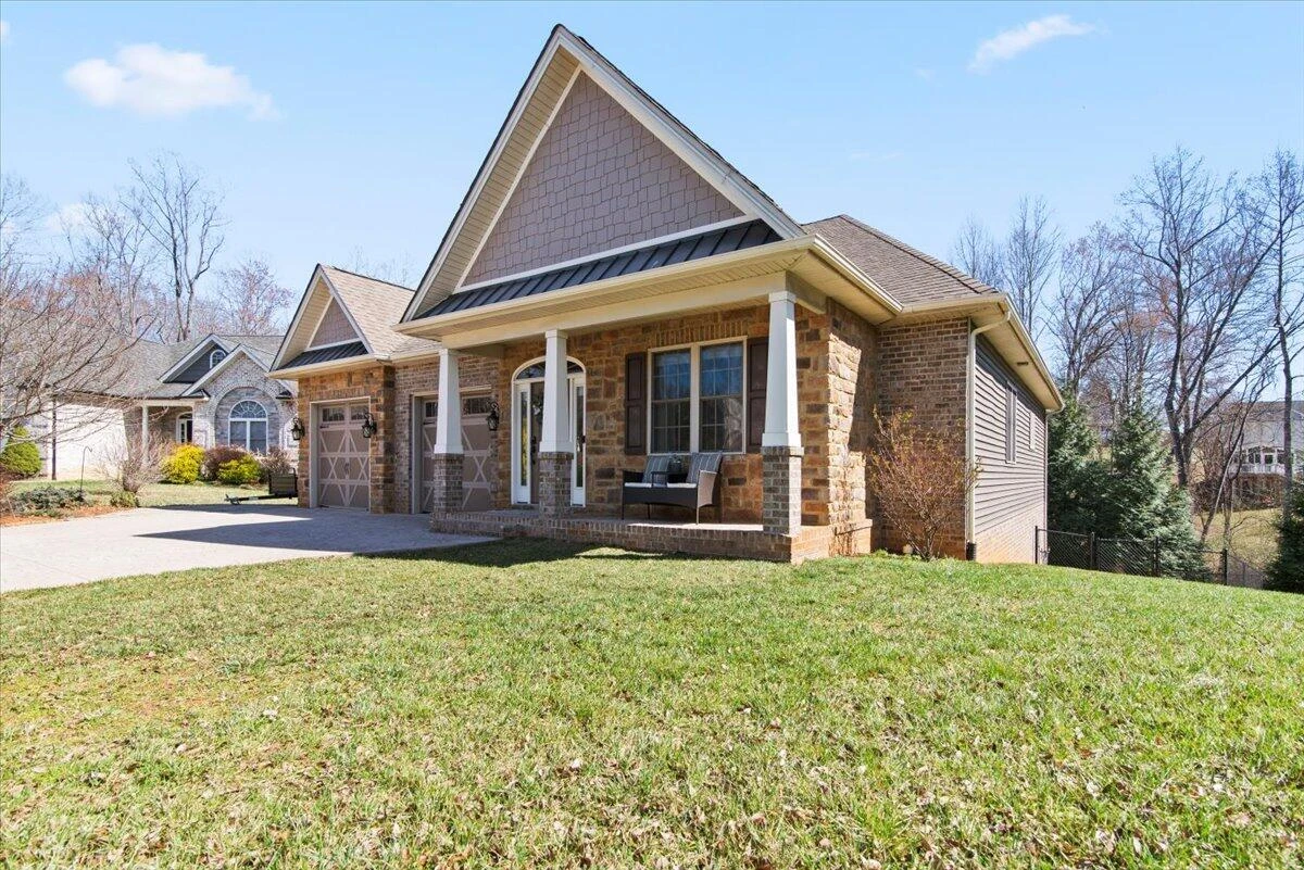 207 Creekview CT - Photo 50