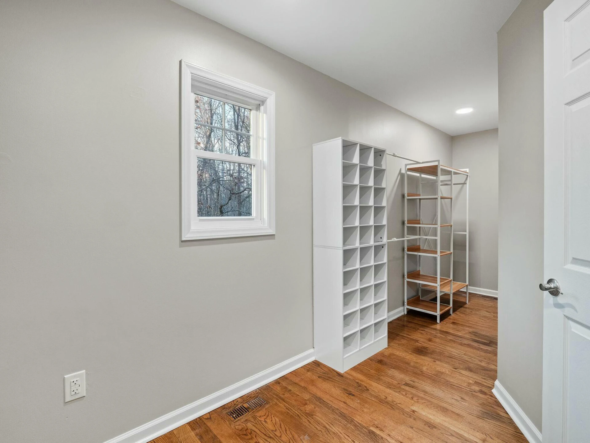 447 WOODS EDGE DR - Photo 29