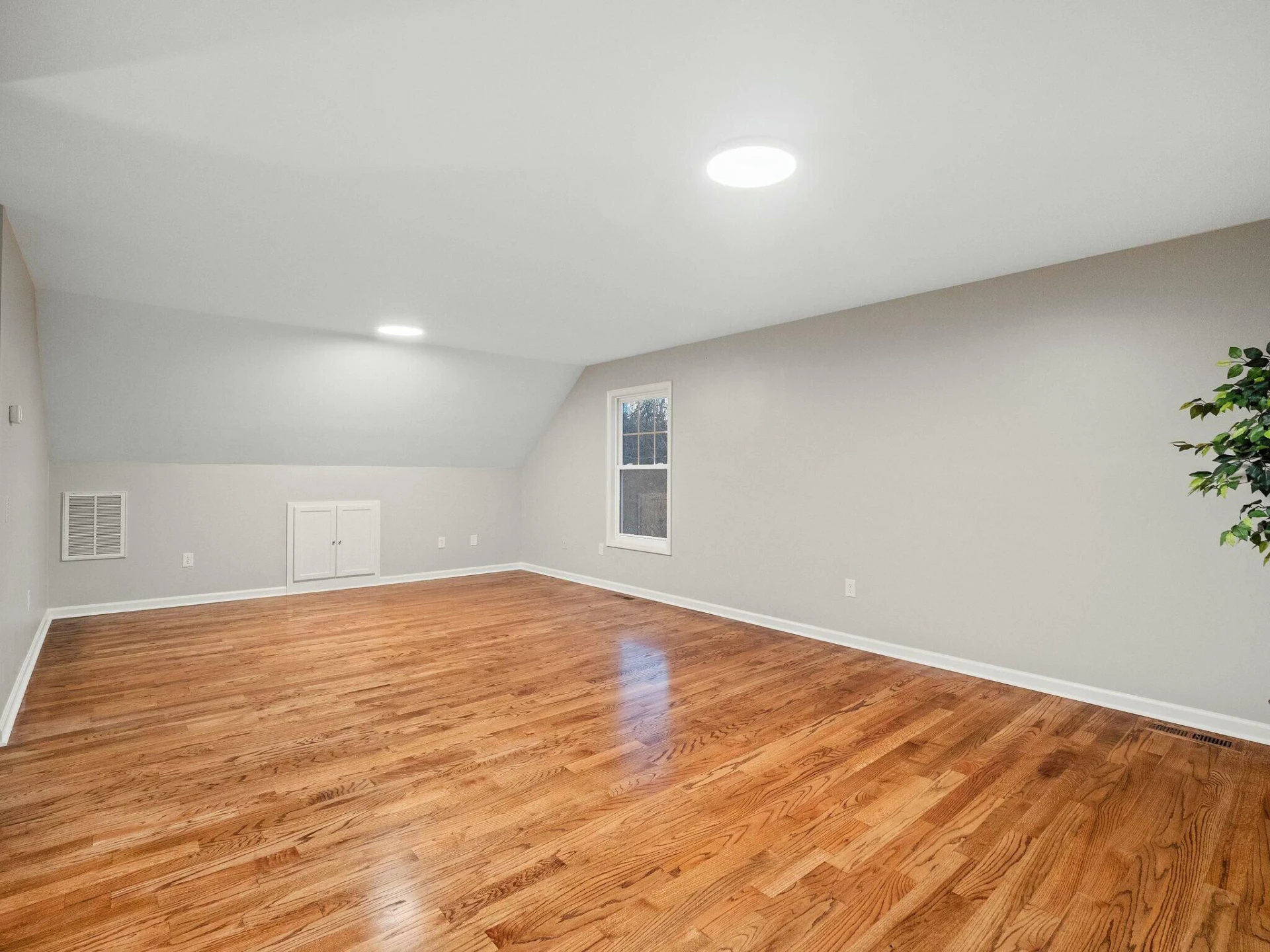447 WOODS EDGE DR - Photo 36
