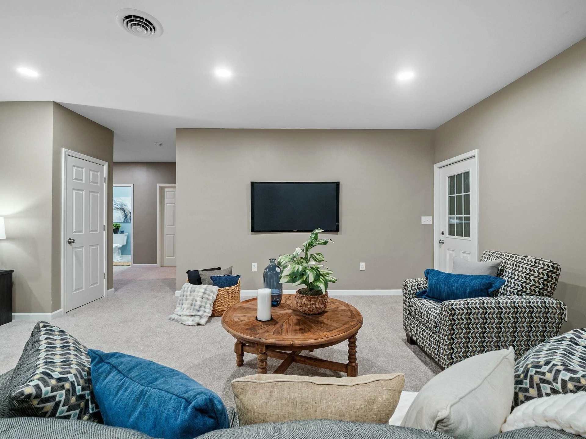 447 WOODS EDGE DR - Photo 53