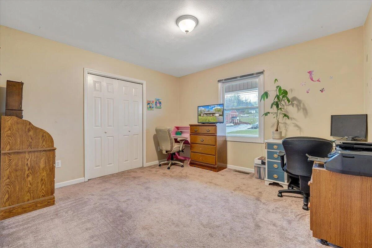 5495 Lee HWY - Photo 21