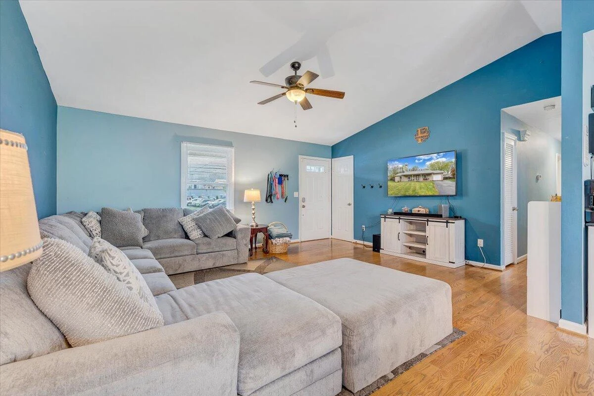 5495 Lee HWY - Photo 8