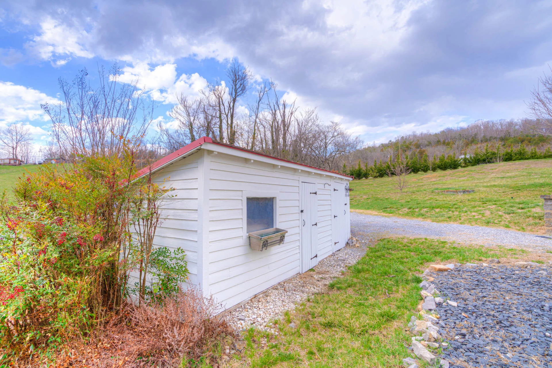 3708 Oldtown RD - Photo 4