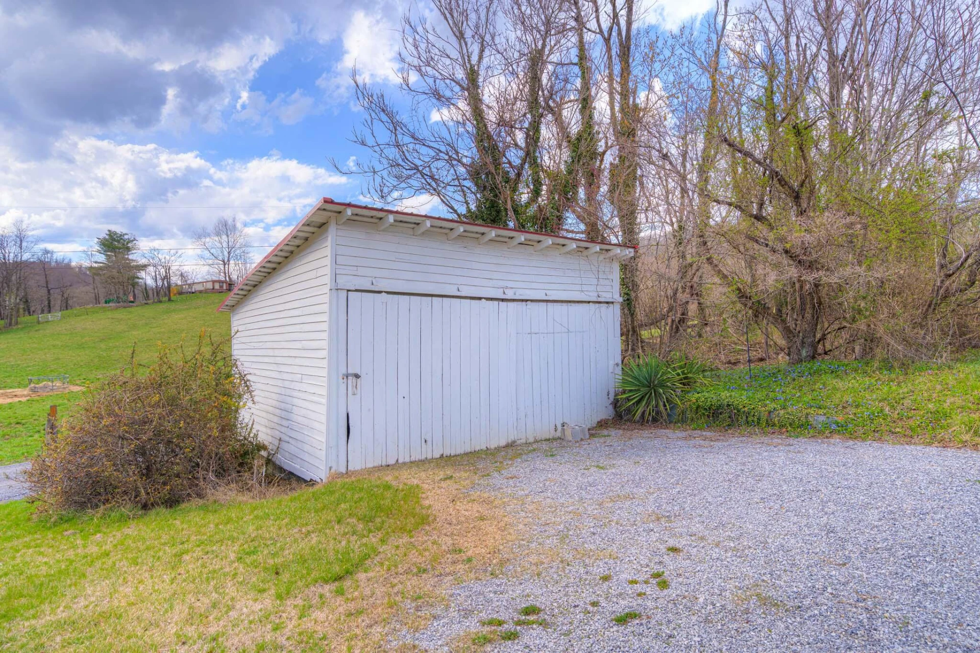 3708 Oldtown RD - Photo 5