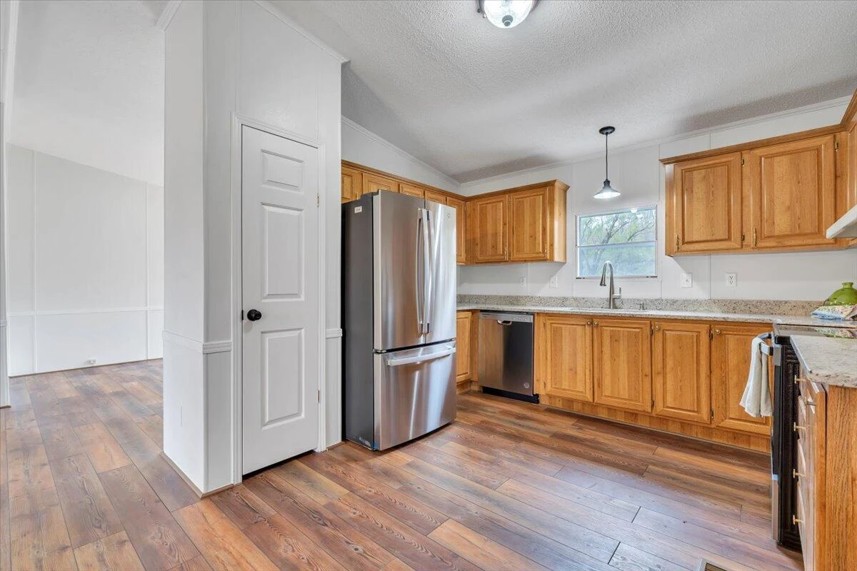 1222 Catfish CT - Photo 16