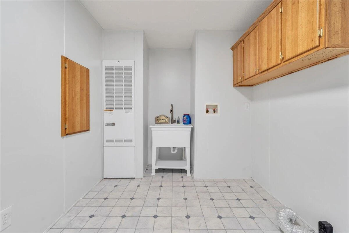 1222 Catfish CT - Photo 20