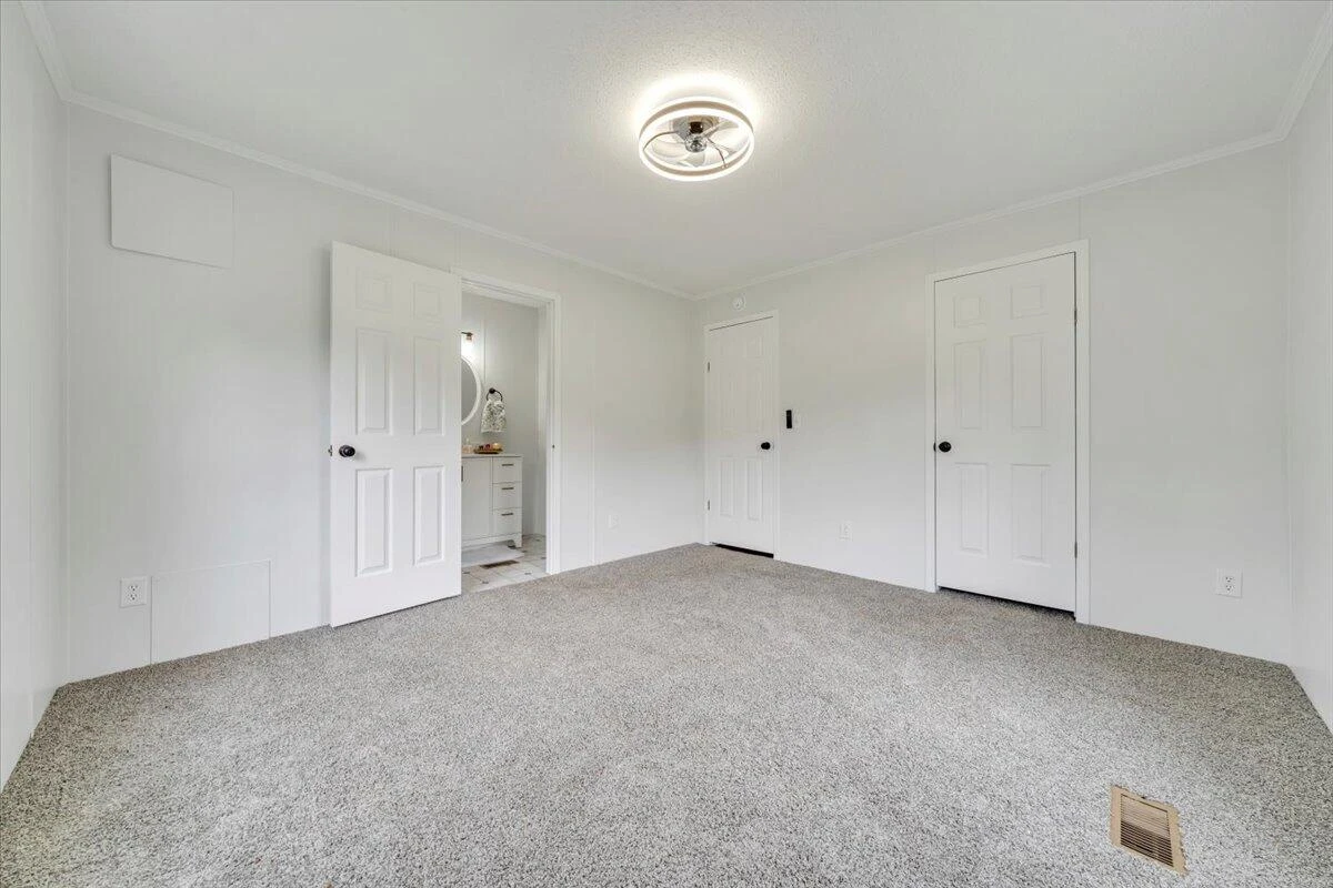 1222 Catfish CT - Photo 22