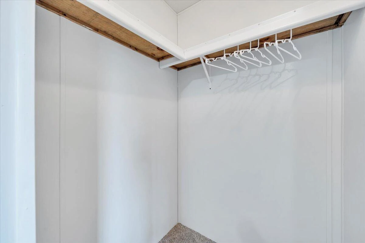 1222 Catfish CT - Photo 29