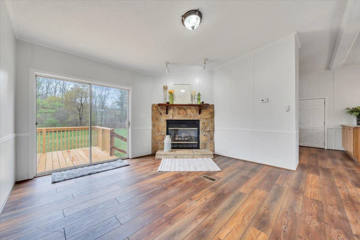 1222 Catfish CT - Photo 10
