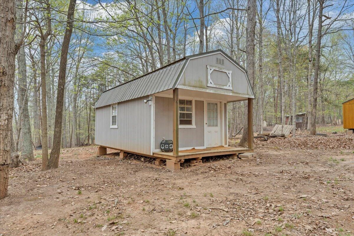 1157 Hales Ford RD - Photo 23