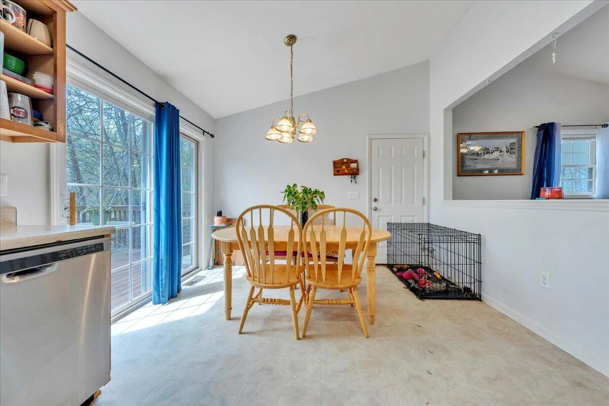 1157 Hales Ford RD - Photo 7