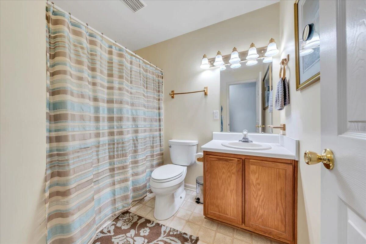 1157 Hales Ford RD - Photo 9