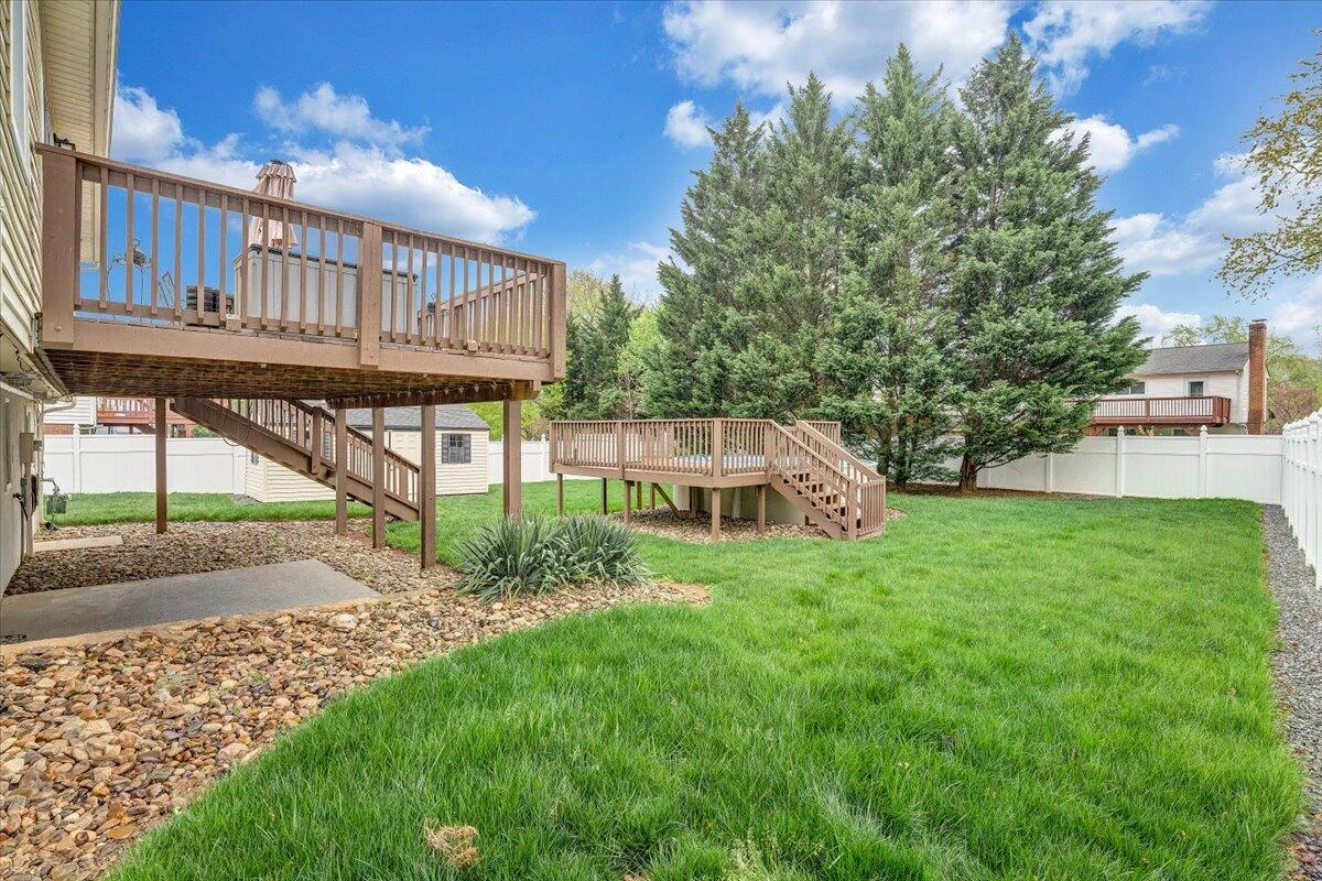 3862 Hyde Park DR - Photo 44