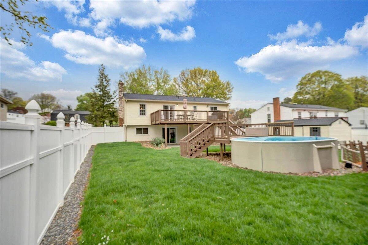 3862 Hyde Park DR - Photo 49
