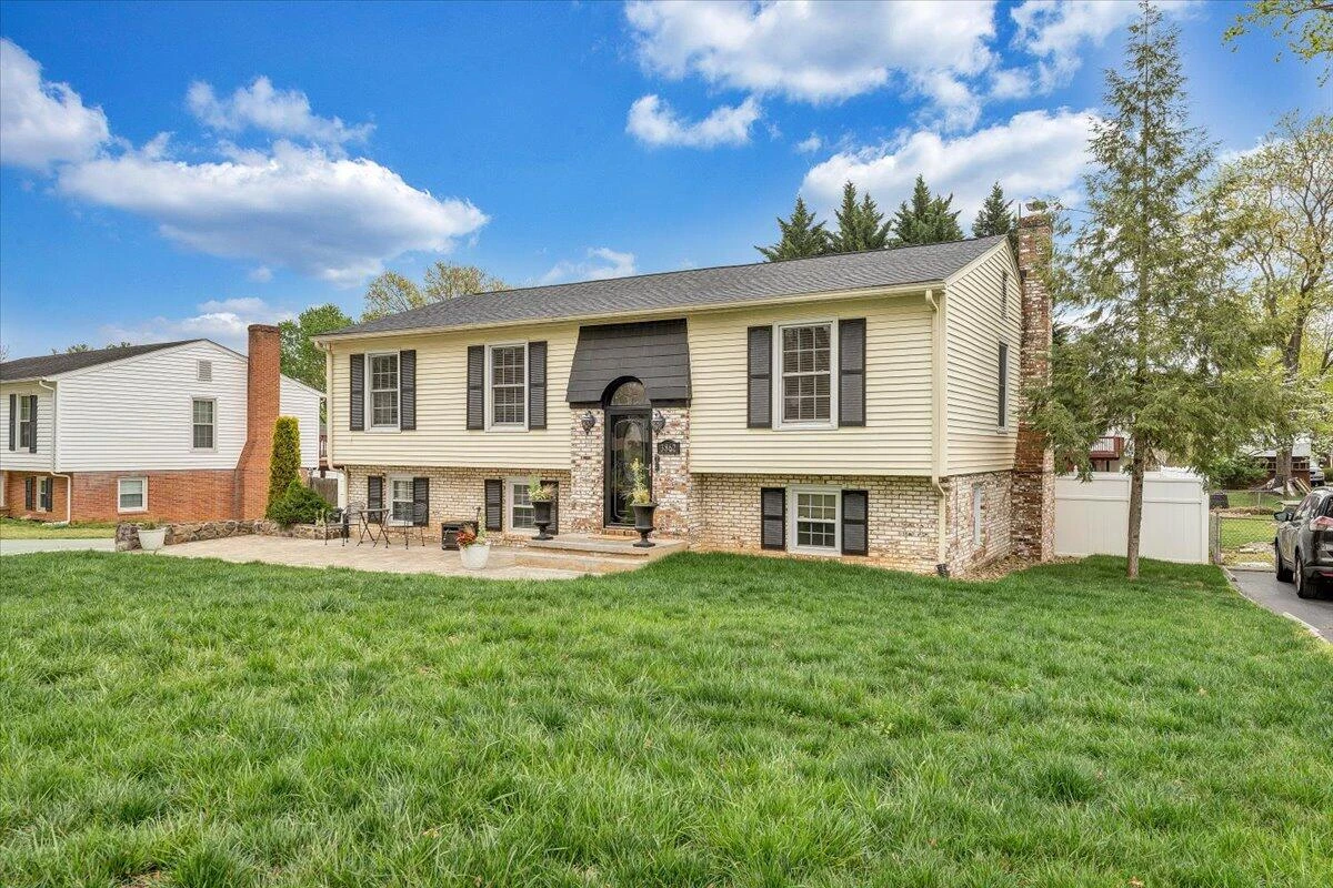 3862 Hyde Park DR - Photo 52
