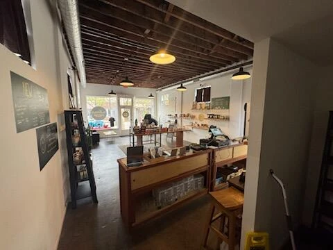 1110 Main ST - Photo 19