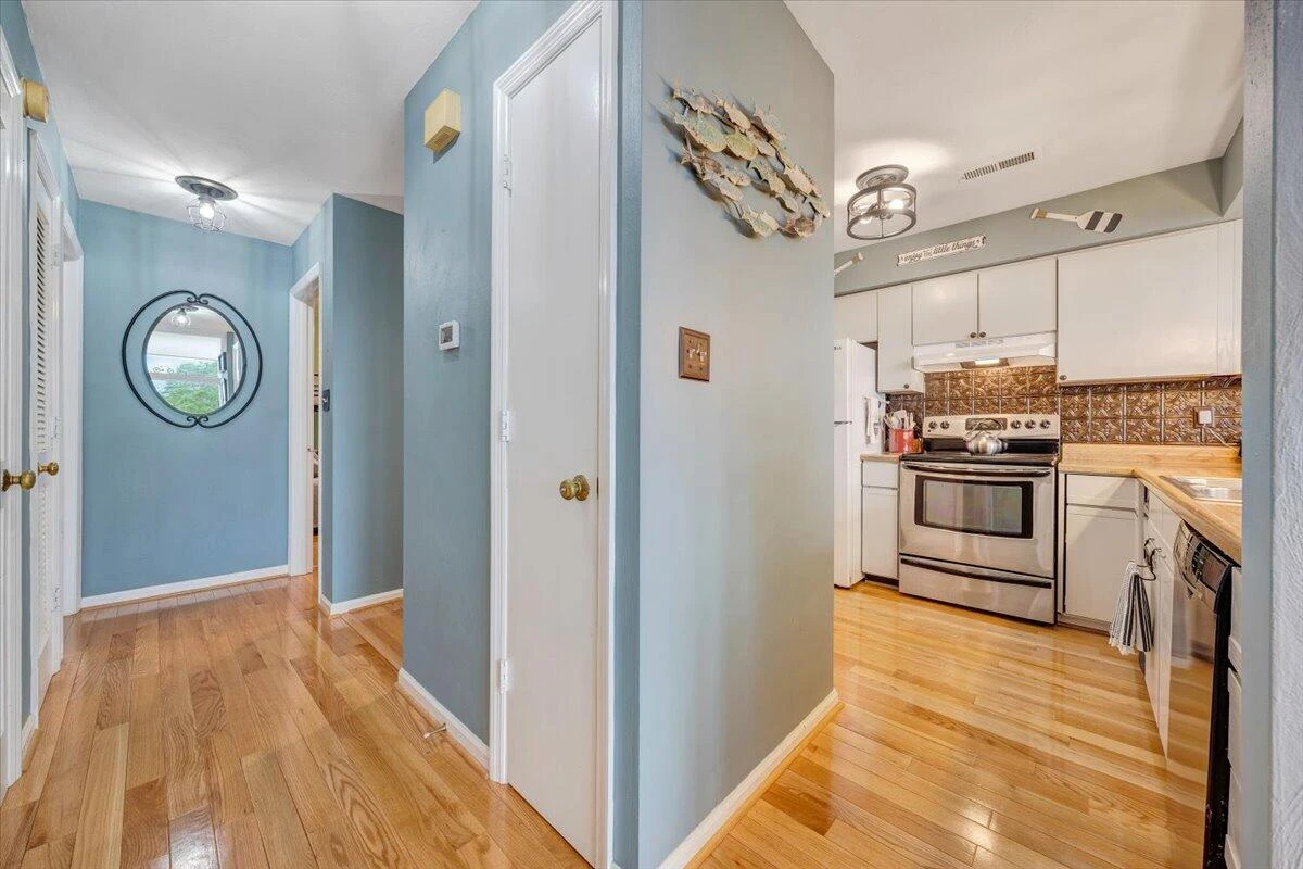 114 Waterside CIR #B-6 - Photo 14