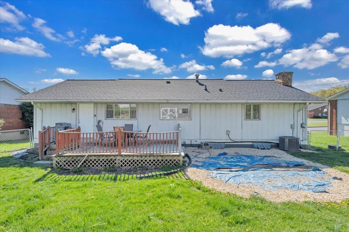1332 Crawford AVE - Photo 31