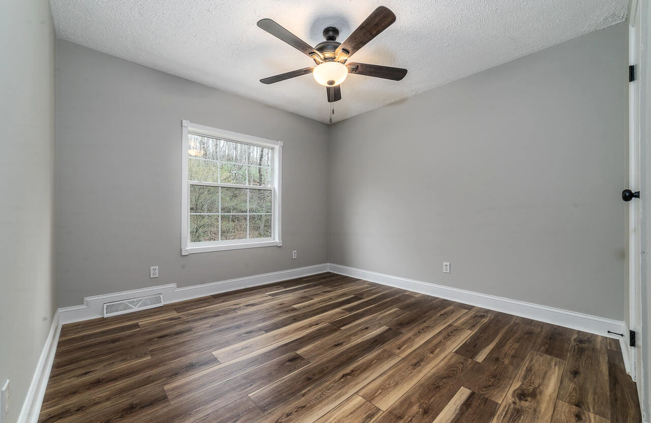 108 Trapper LN - Photo 32