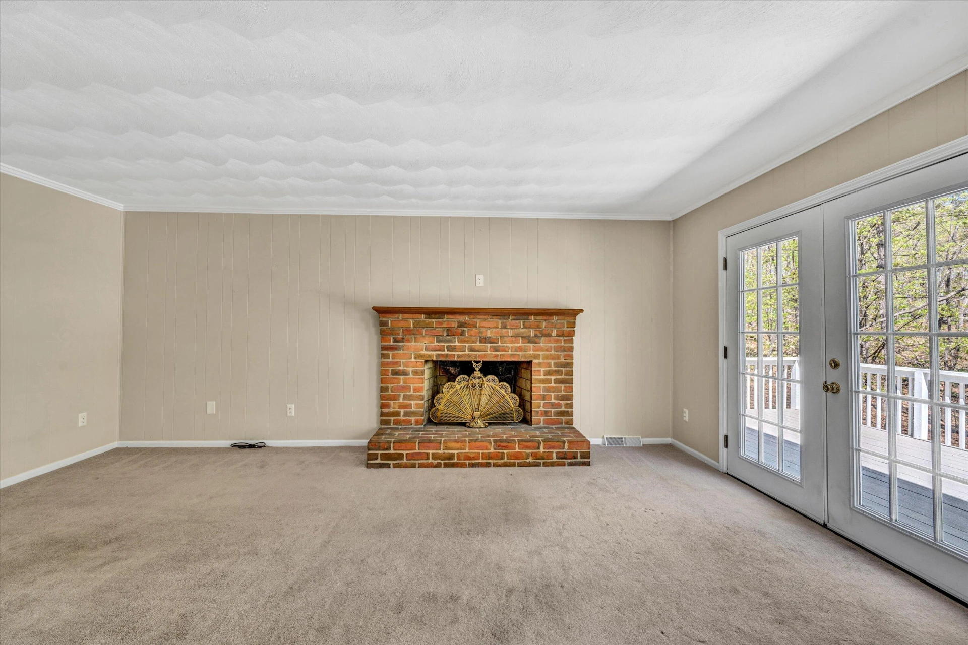 3218 Woodview RD - Photo 17