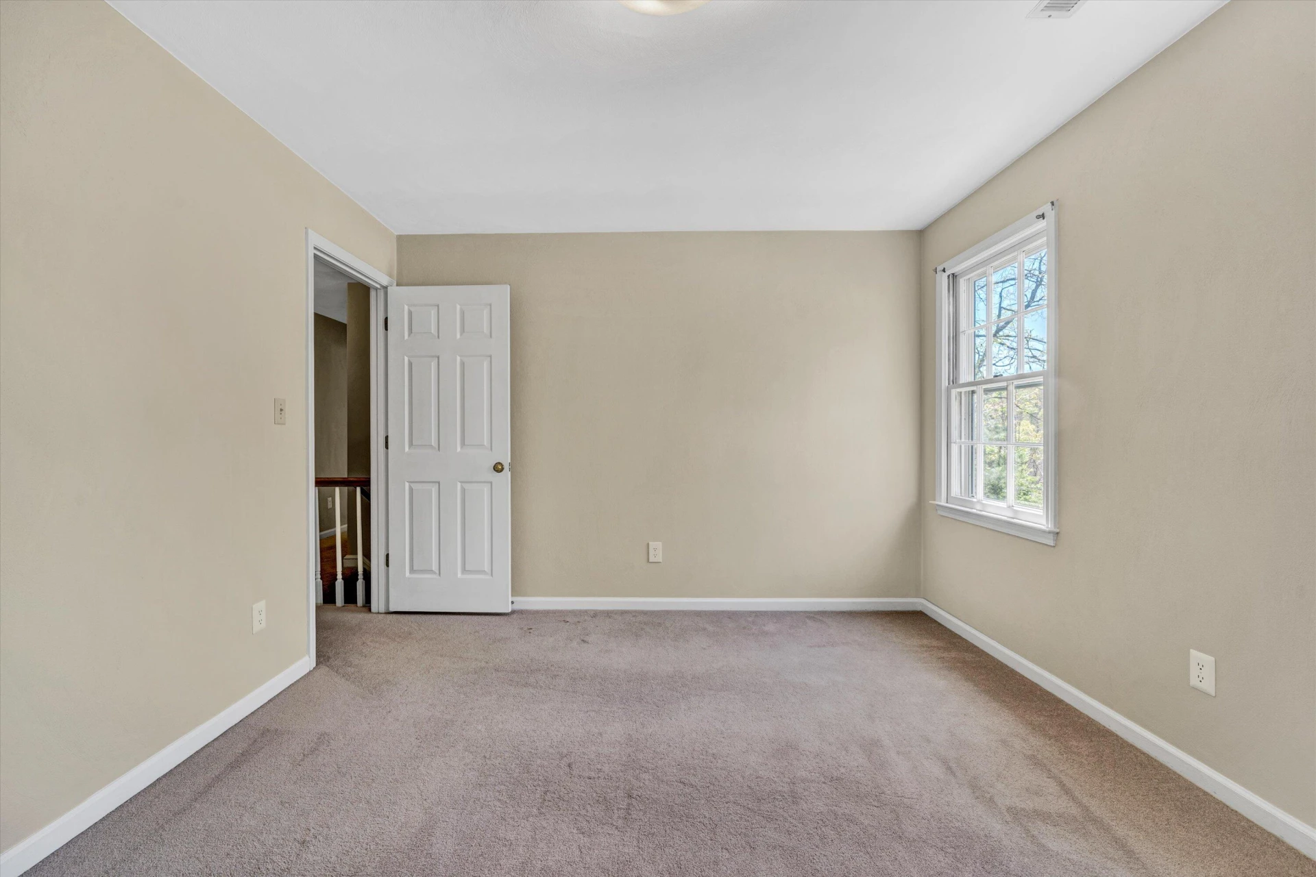 3218 Woodview RD - Photo 23