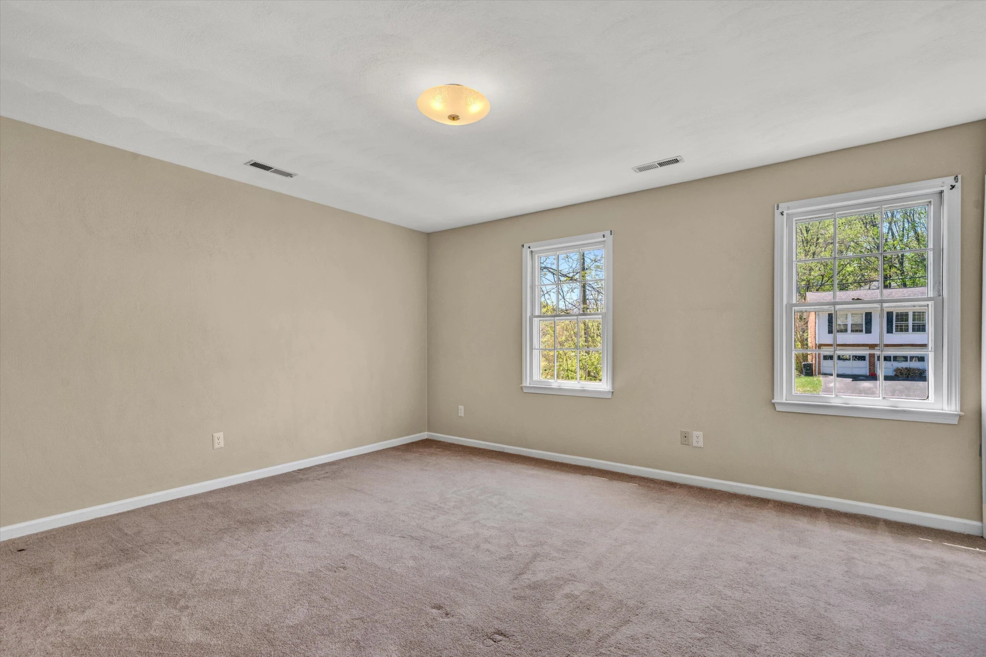 3218 Woodview RD - Photo 30