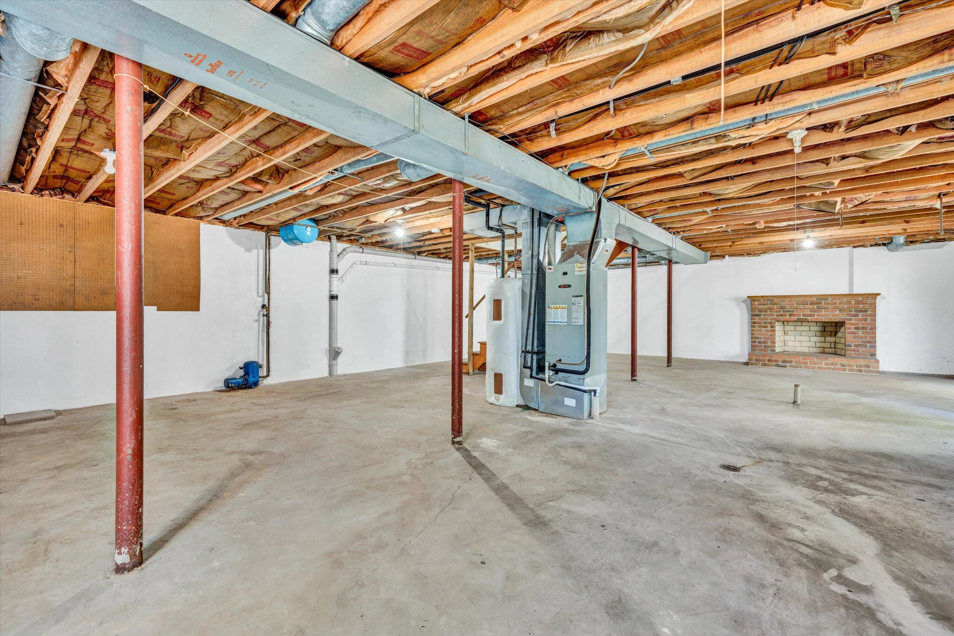 3218 Woodview RD - Photo 37