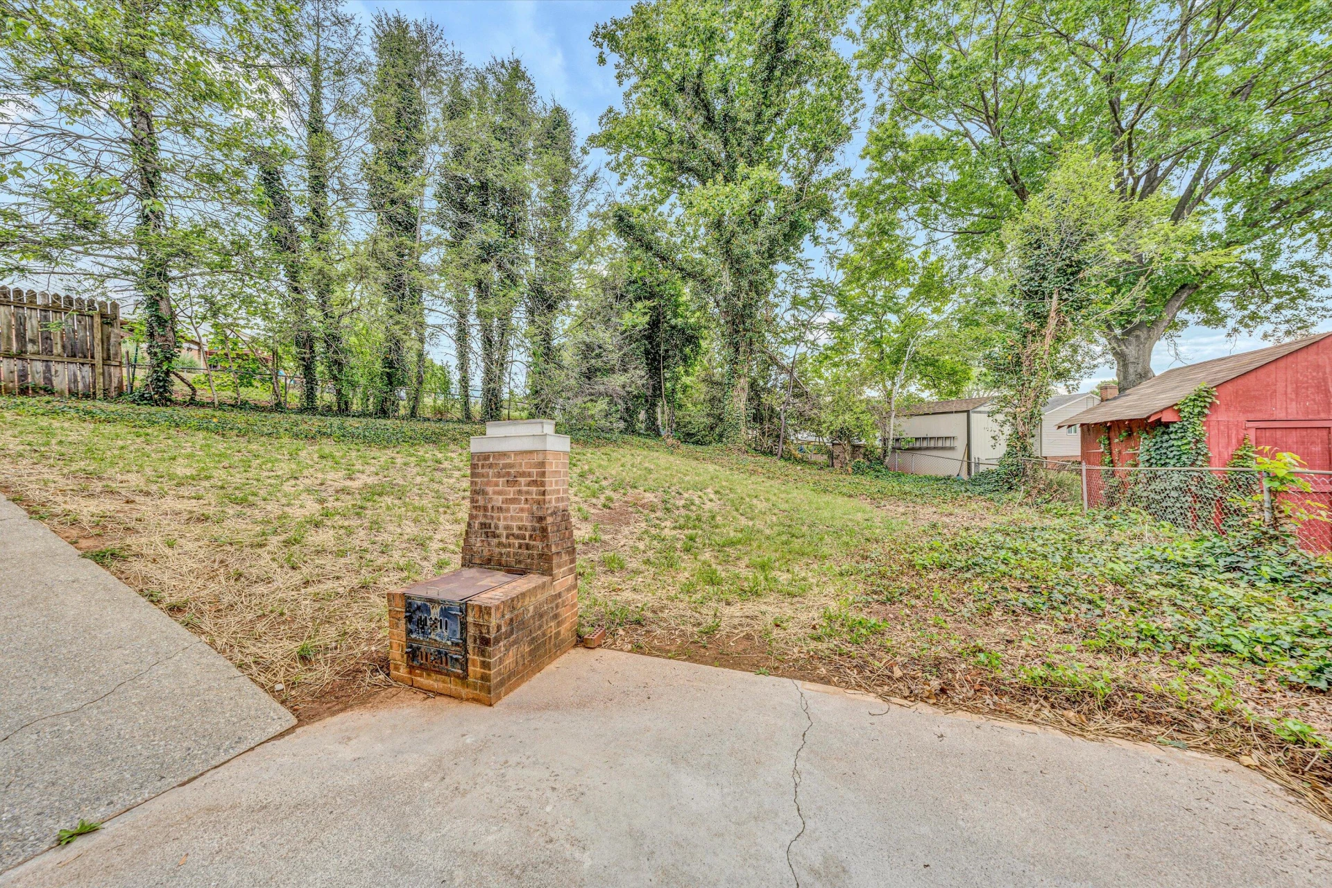 503 Crofton DR - Photo 16