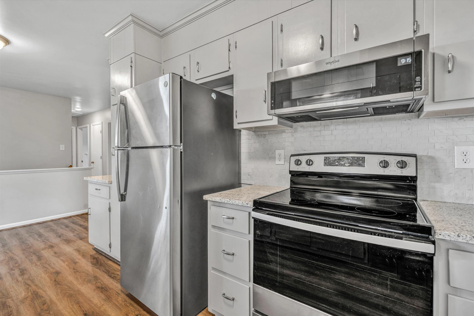 503 Crofton DR - Photo 7