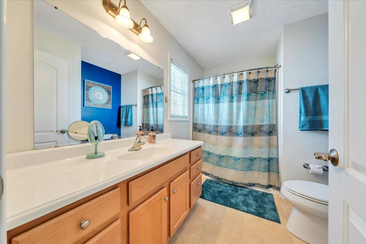 371 Leanor ST - Photo 16