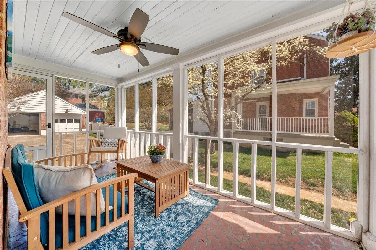 2307 Fairway DR - Photo 17