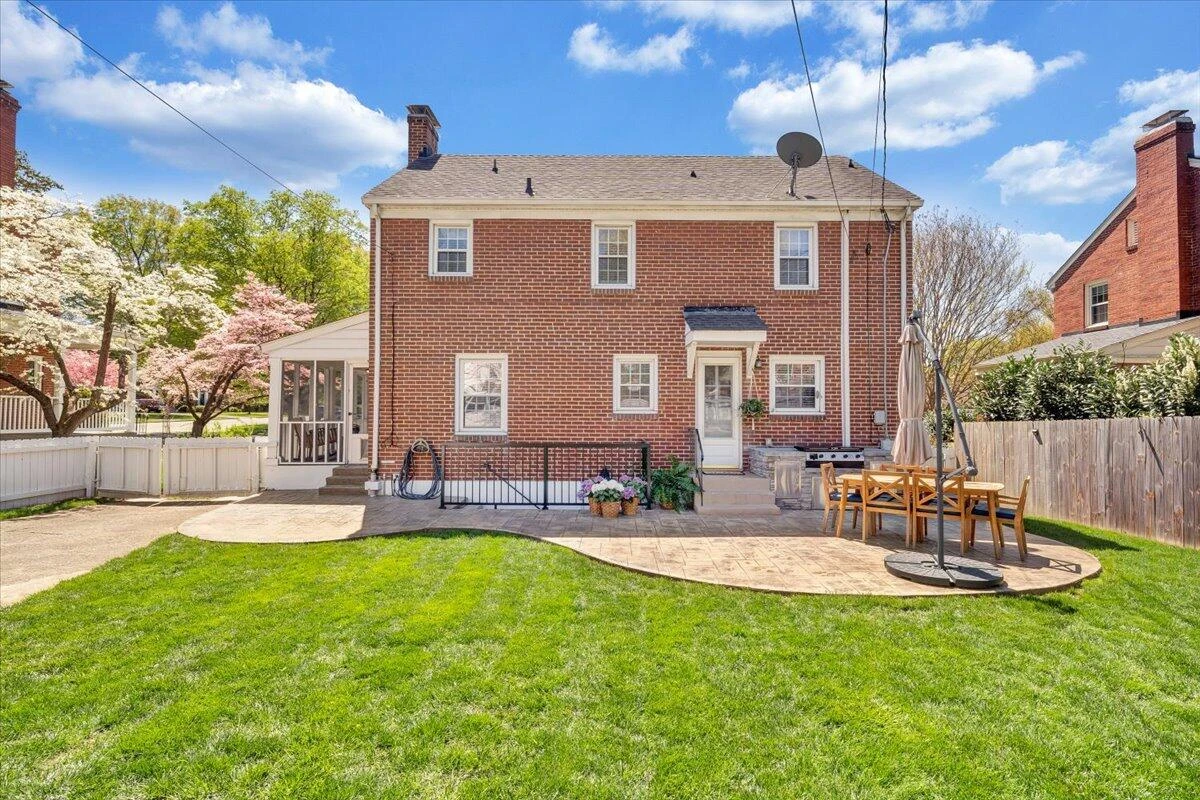 2307 Fairway DR - Photo 47