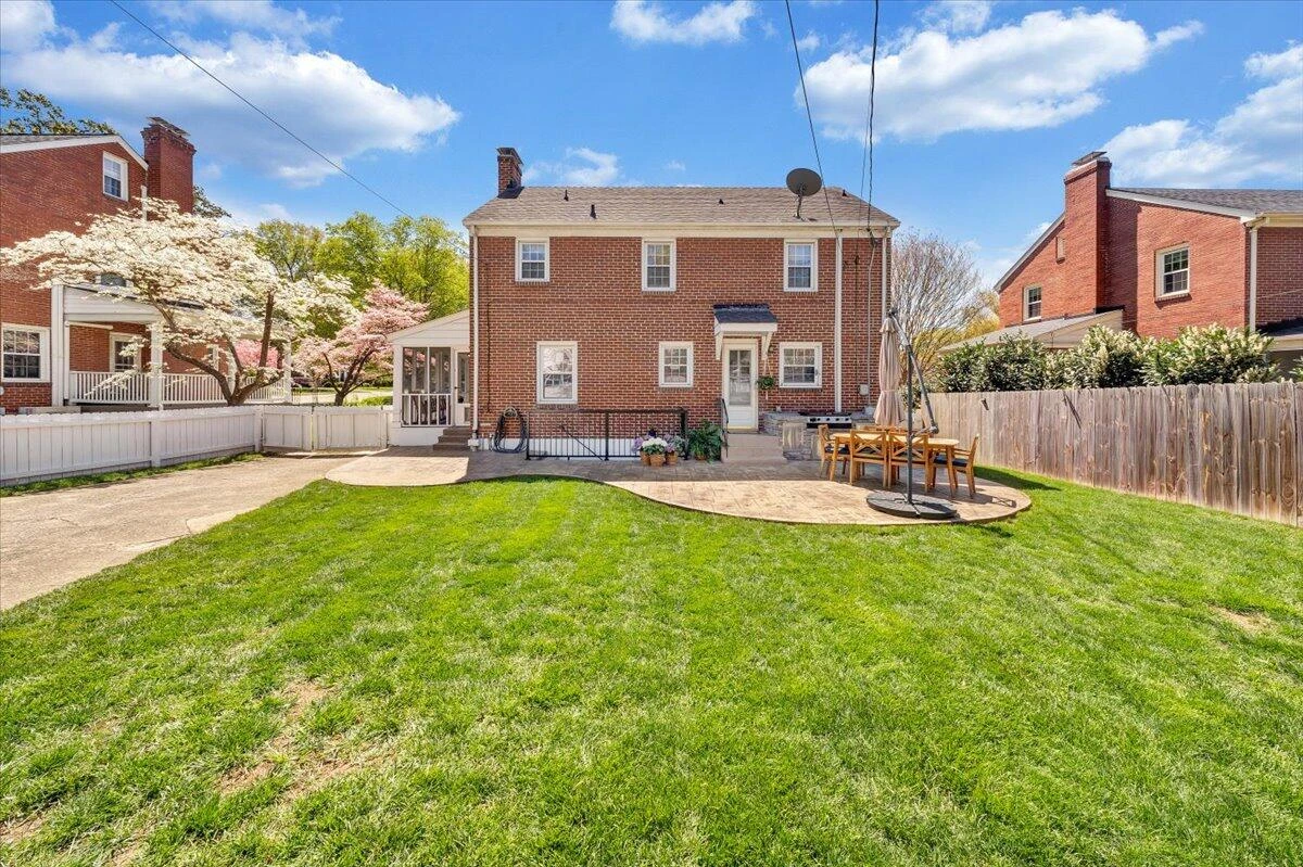 2307 Fairway DR - Photo 48