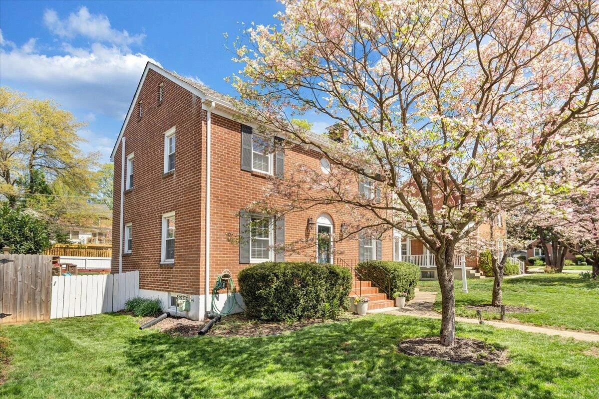 2307 Fairway DR - Photo 60